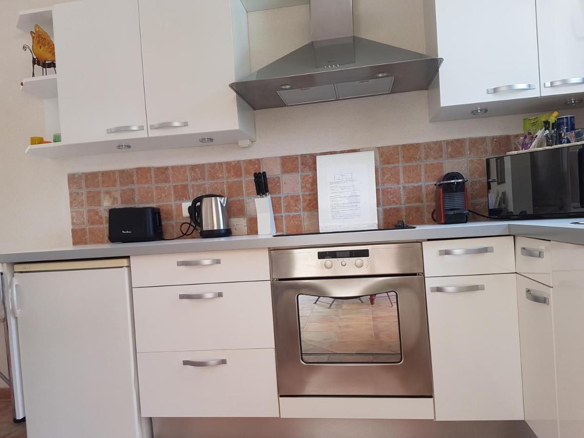 Studio Independant A La Villa Garlaban 3 Etoiles Gémenos Eksteriør billede