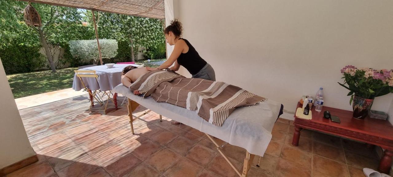 Studio Independant A La Villa Garlaban 3 Etoiles Gémenos Eksteriør billede
