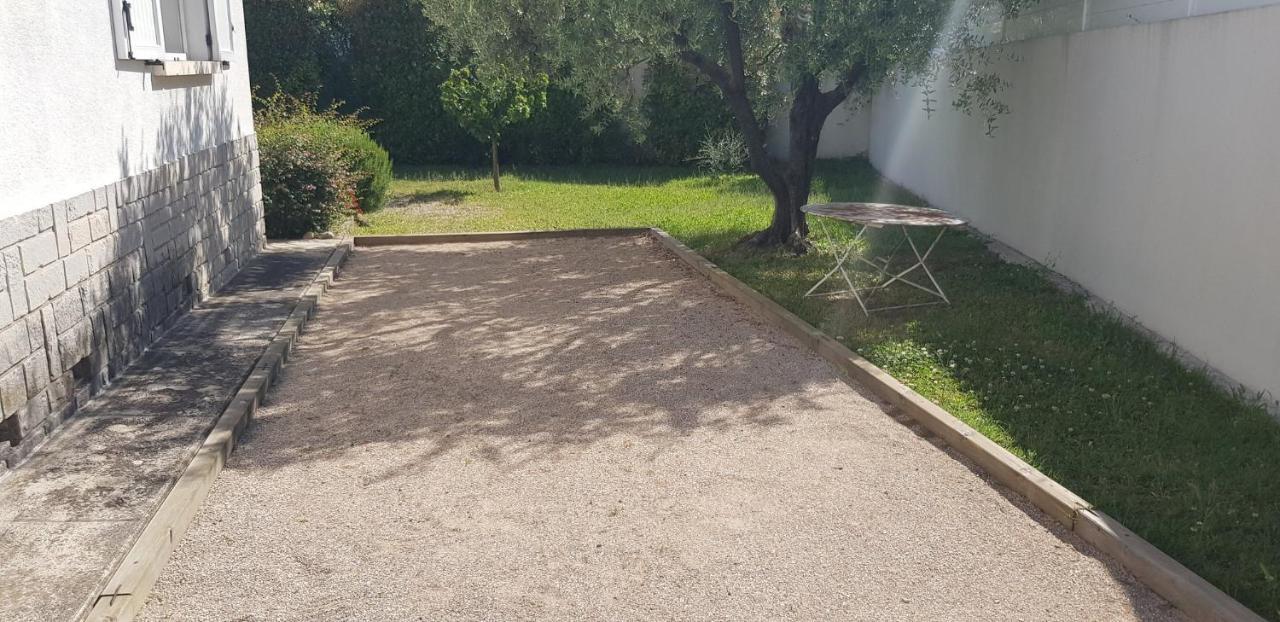 Studio Independant A La Villa Garlaban 3 Etoiles Gémenos Eksteriør billede